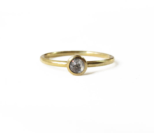 0.22ct natural diamond ring (11号) / K18